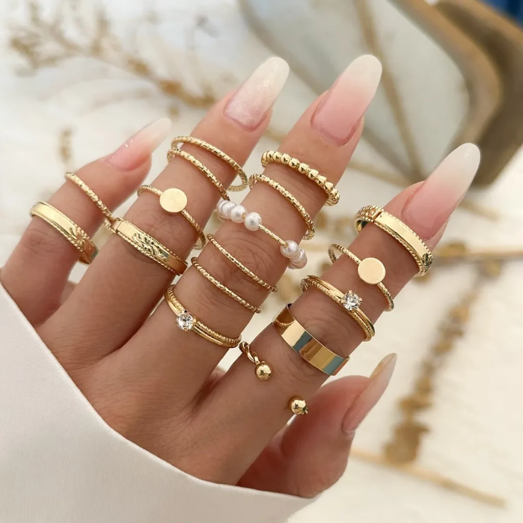 Secret Kryptonity rings are <strong>Made of premium stainless steel</strong>, so won’t tarnish! Create your own Kryptonity jewelry combinations to create your style and enrich your Outfits! Available in <strong>Gold / Silver</strong>. <strong>16 iteams</strong> Don’t hesitate to tag us on Instagram to show us your beautiful outfits! <strong>@kryptonity-official</strong>