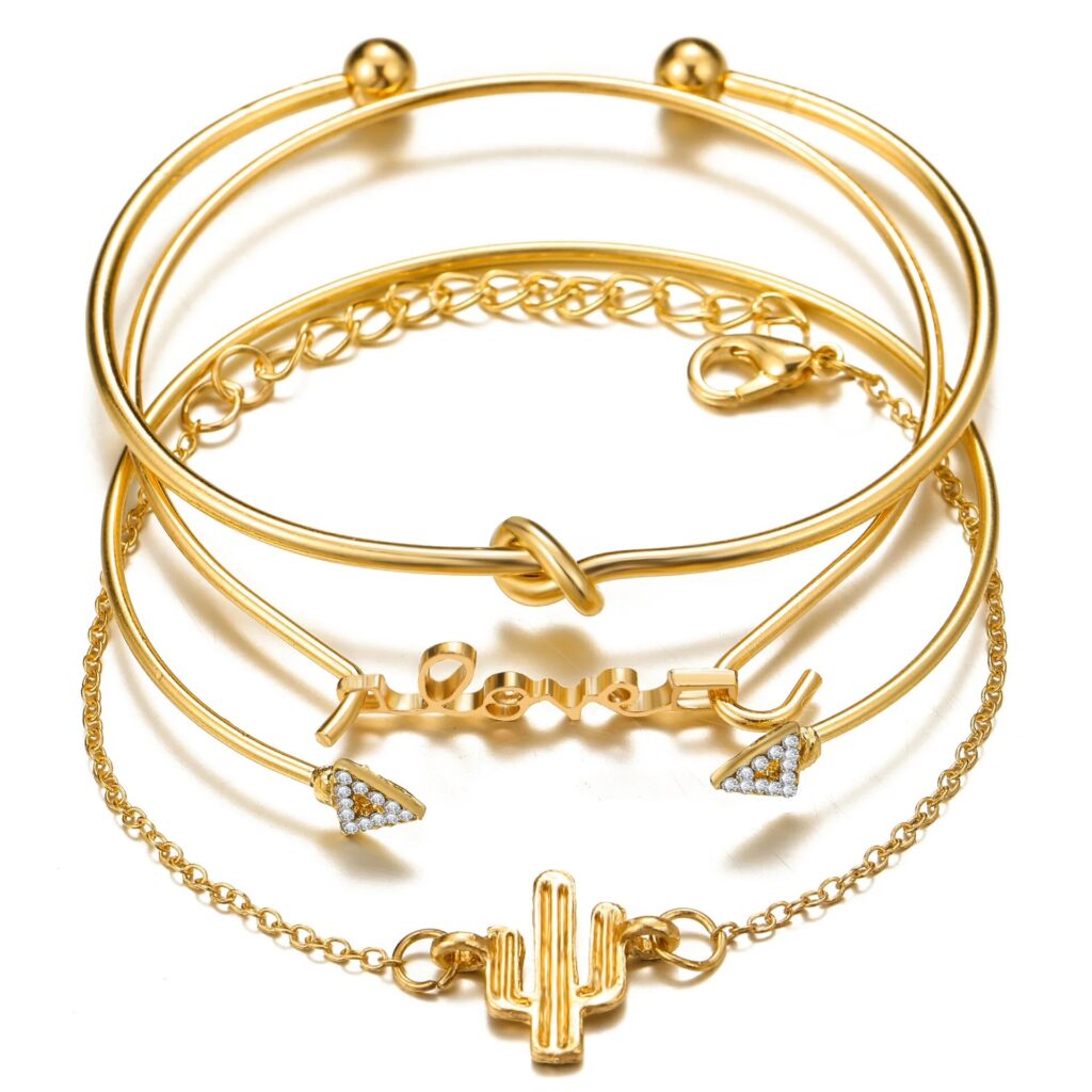 Ivana The bracelet  <strong>Ivana</strong> is composed of <strong>4 separate bracelets</strong>, instantly completing your outfit and making it extra playful. Match the bracelets with all your other favorite accessories and create a unique Fairy-tale of your own. <ul> <li aria-level="1">Made of <strong>premium-quality</strong> stainless Steel, it won’t tarnish!</li> </ul> <ul> <li aria-level="1">The bracelet is 16.5 cm long and <strong>adjustable</strong> over 3 cm.</li> </ul>