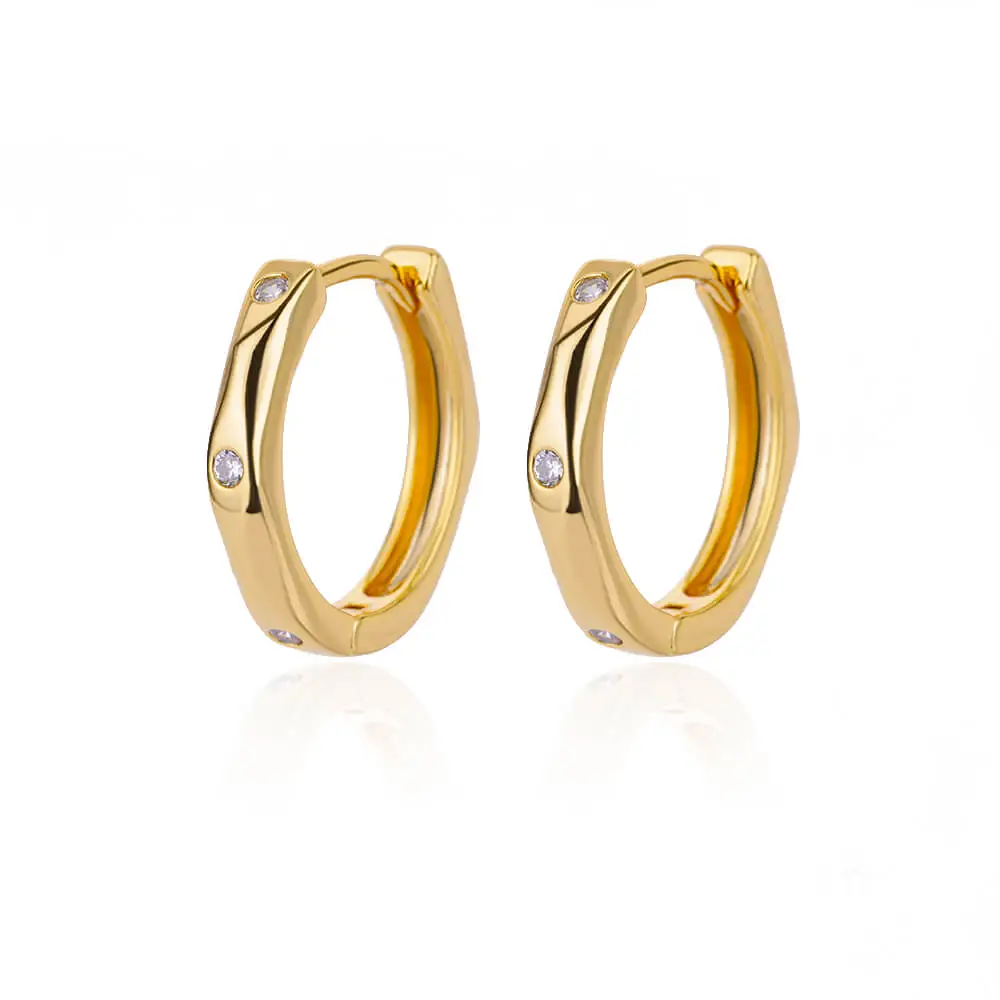 Rondy Kryptonity rings are <strong>Made of premium stainless steel</strong>, so won’t tarnish! Create your own Kryptonity jewelry combinations to create your style and enrich your Outfits! Available in <strong>Gold</strong>. <strong>5 iteams</strong> Don’t hesitate to tag us on Instagram to show us your beautiful outfits! <strong>@kryptonity-official</strong>