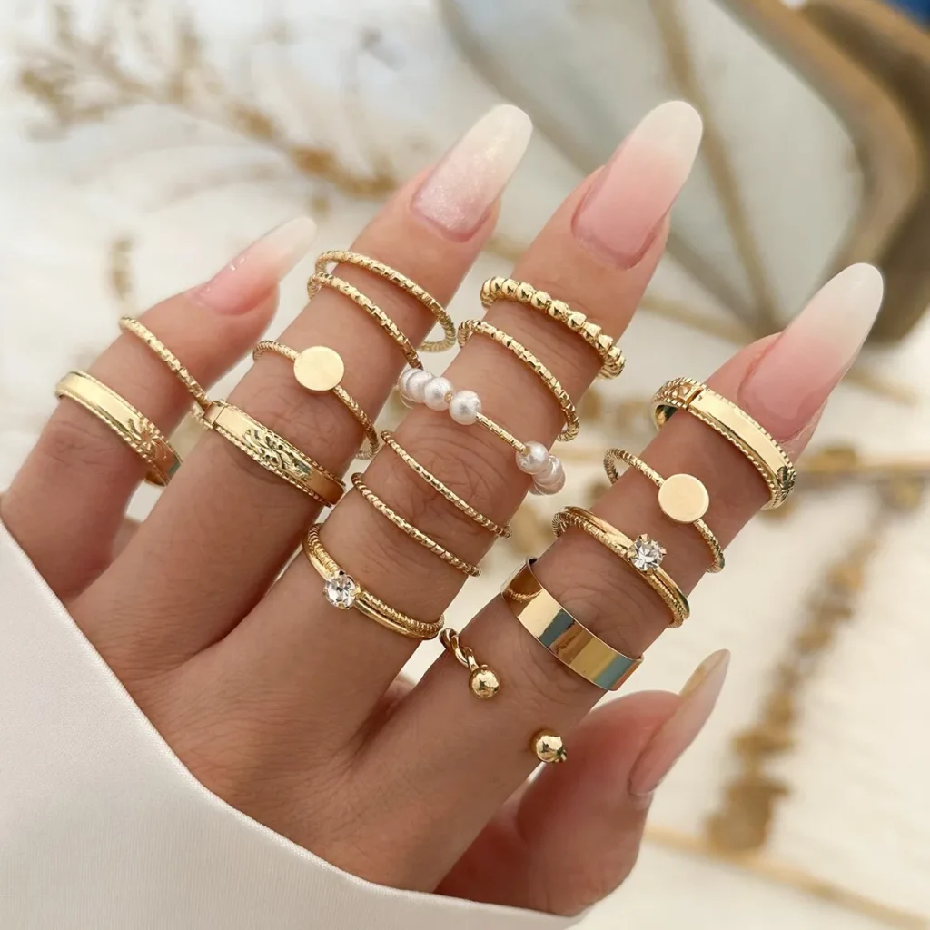 Secret Kryptonity rings are <strong>Made of premium stainless steel</strong>, so won’t tarnish! Create your own Kryptonity jewelry combinations to create your style and enrich your Outfits! Available in <strong>Gold / Silver</strong>. <strong>16 iteams</strong> Don’t hesitate to tag us on Instagram to show us your beautiful outfits! <strong>@kryptonity-official</strong>